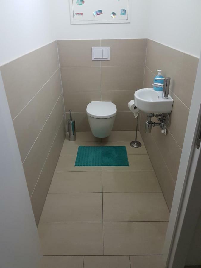 Central Family-Friendly Apt In Vienna Luaran gambar